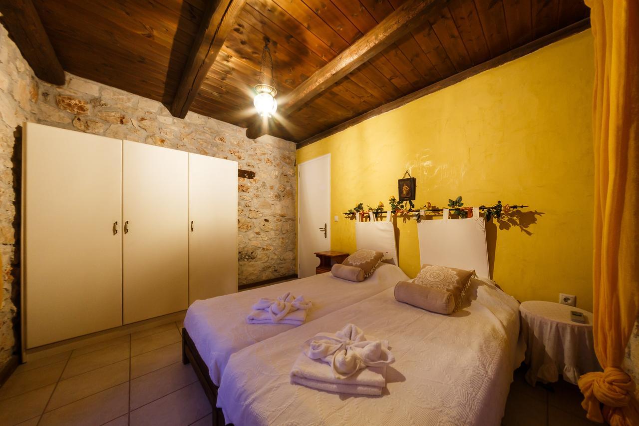 Villa Melite Agios Nikolaos  Bagian luar foto